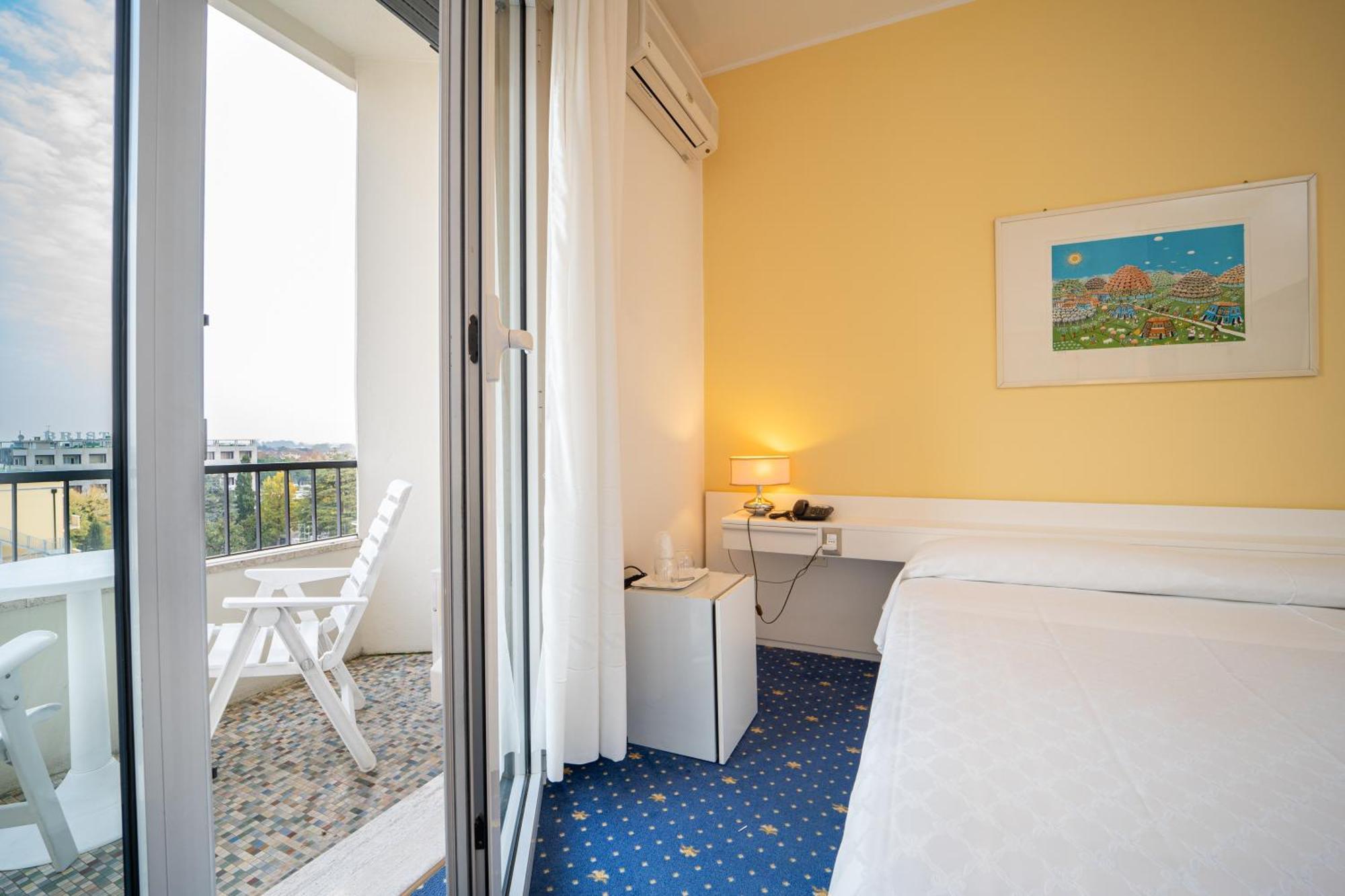 Hotel Ariston Molino Buja อาบาโนแตร์เม ห้อง รูปภาพ