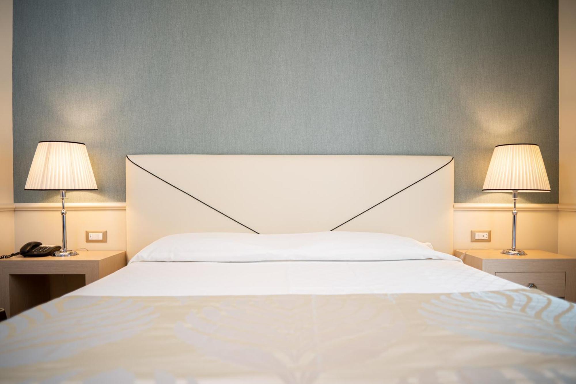 Hotel Ariston Molino Buja อาบาโนแตร์เม ห้อง รูปภาพ
